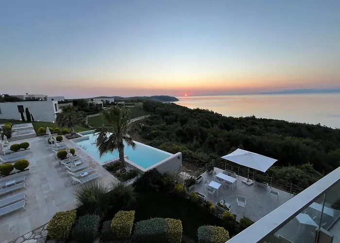 Cape Of Rodon Sunset Duplex